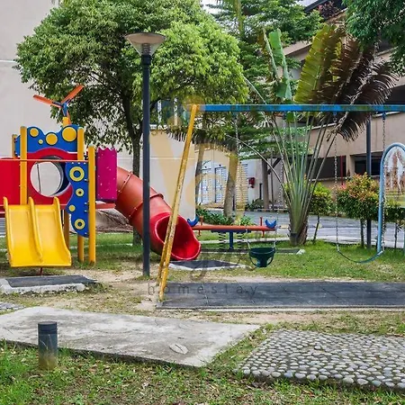 Cozy Resort-Feel 3Bedroom-Bbq, Pool, Netflix 10Pax Seri Kembangan Exterior photo