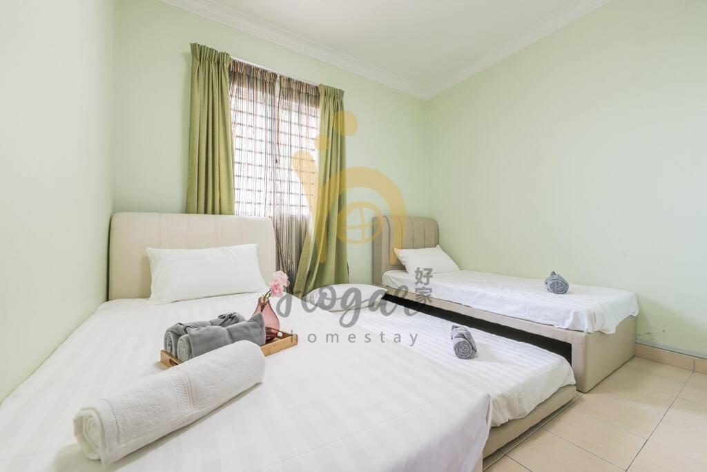 Cozy Resort-feel 3bedroom-bbq, Pool, Netflix 10pax * Seri Kembangan