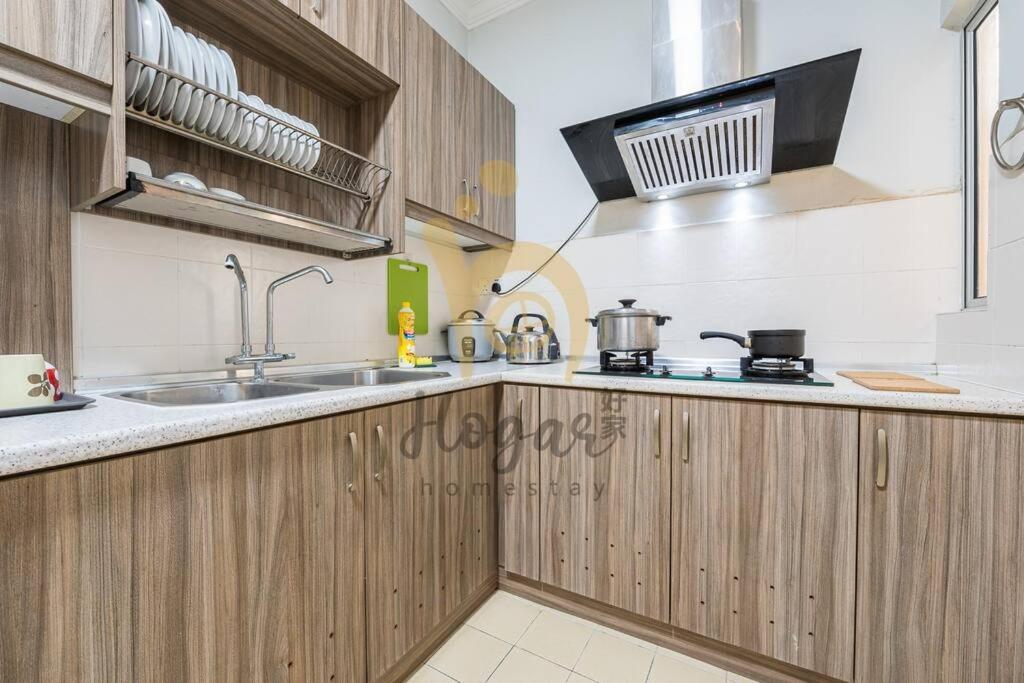 Cozy Resort-feel 3bedroom-bbq, Pool, Netflix 10pax Apartment *