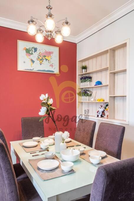 Cozy Resort-feel 3bedroom-bbq, Pool, Netflix 10pax Apartment Seri Kembangan