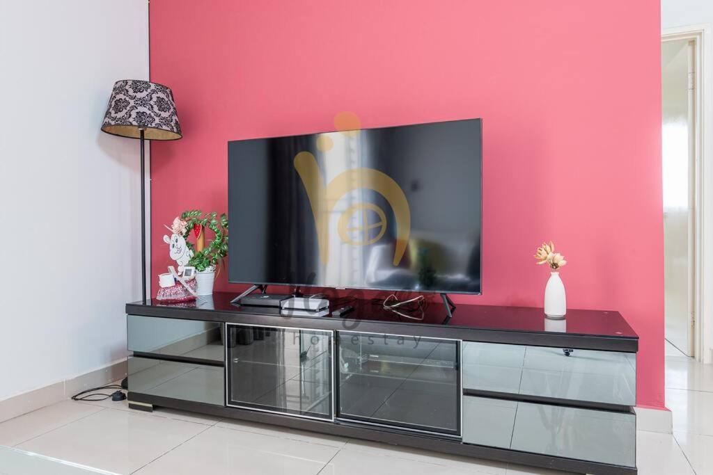Cozy Resort-feel 3bedroom-bbq, Pool, Netflix 10pax *