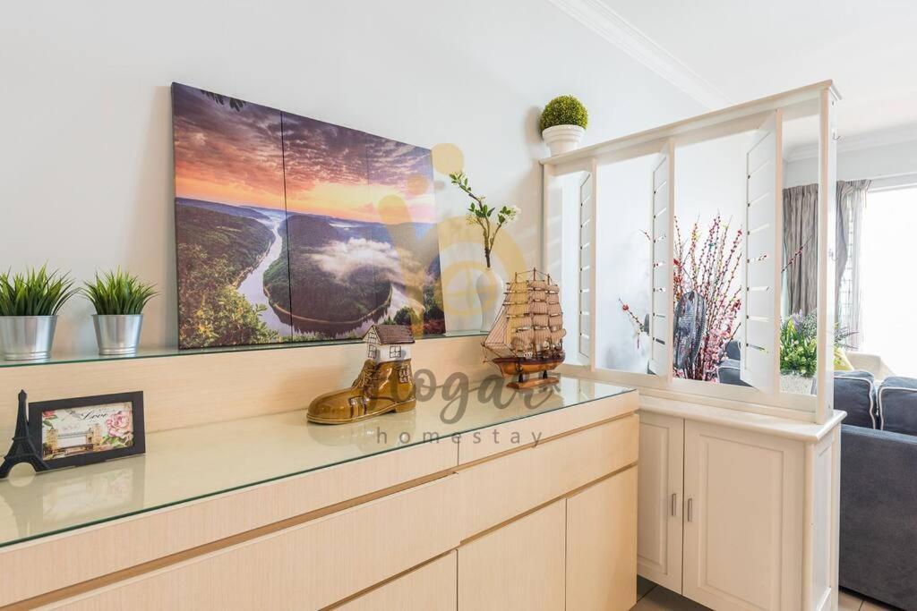 Apartment Cozy Resort-feel 3bedroom-bbq, Pool, Netflix 10pax